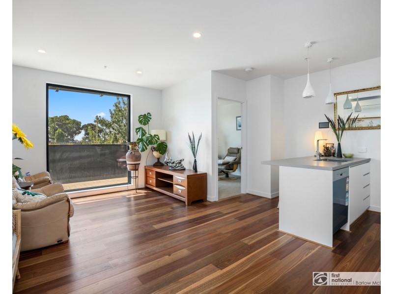 203/118 Pier Street, Altona VIC 3018