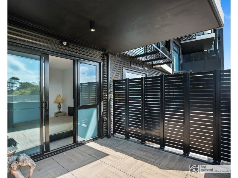 203/118 Pier Street, Altona VIC 3018