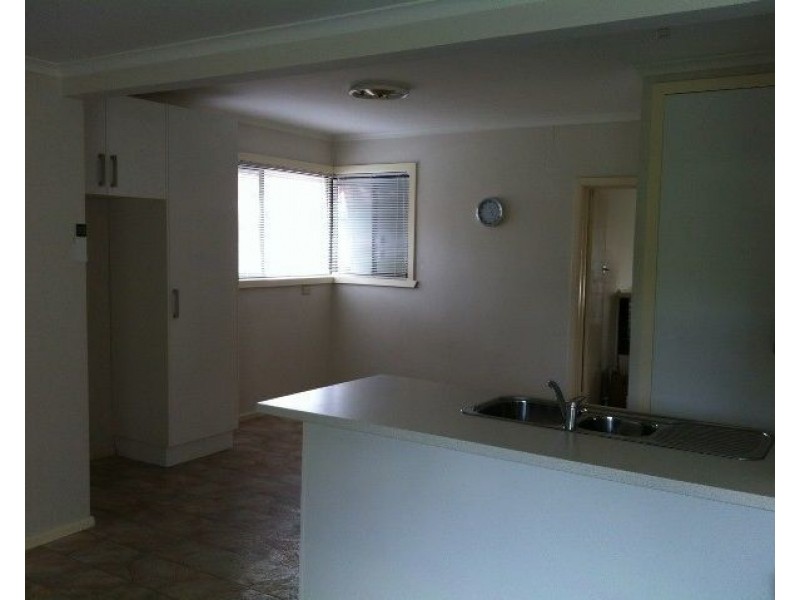 20 Karingal Street, Altona VIC 3018