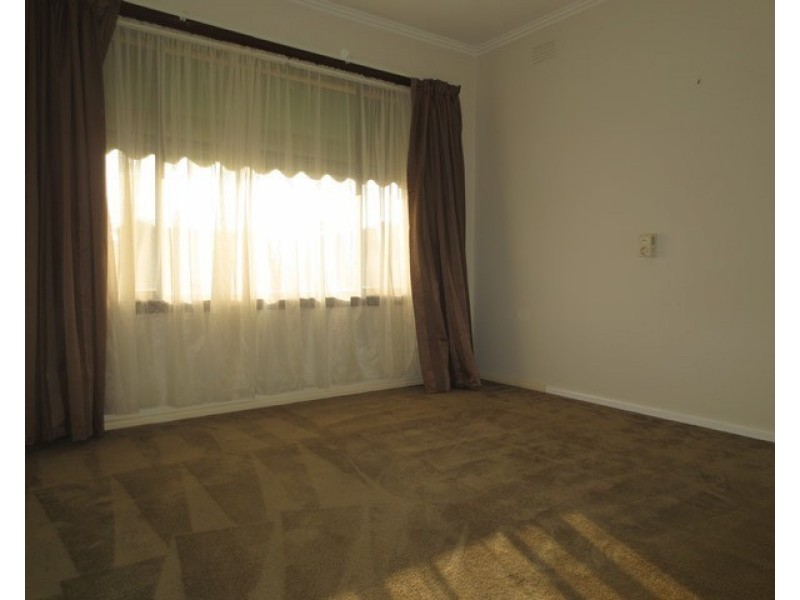 20 Karingal Street, Altona VIC 3018