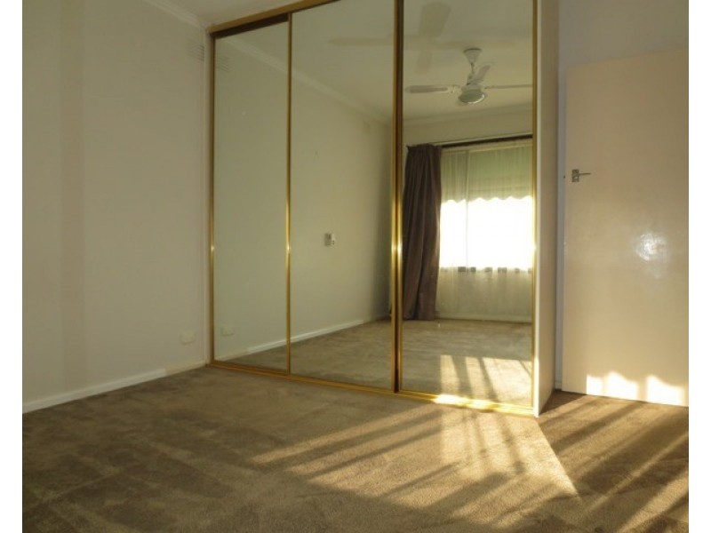 20 Karingal Street, Altona VIC 3018