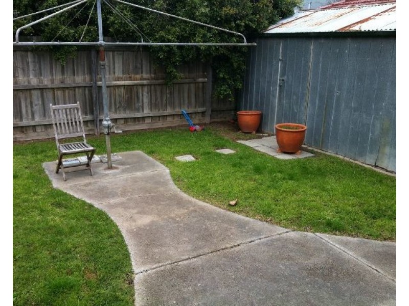 20 Karingal Street, Altona VIC 3018