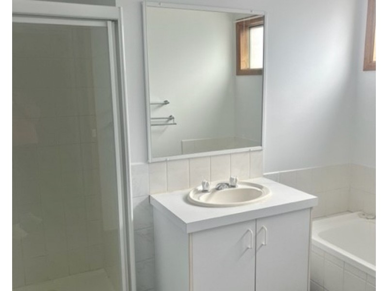 24 Mintaro Way, Seabrook VIC 3028