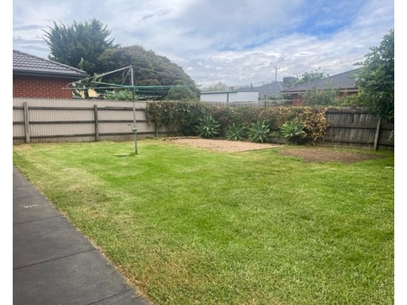 24 Mintaro Way, Seabrook VIC 3028