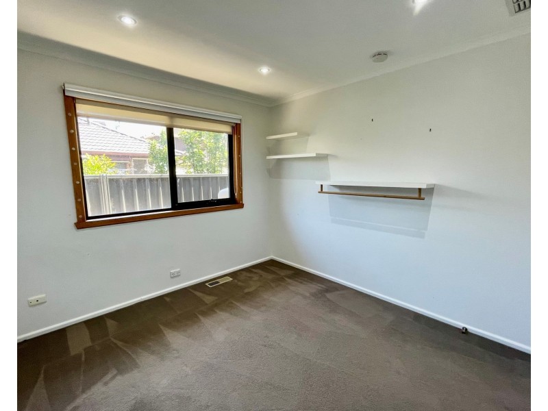 49 Simmons Drive, Seaholme VIC 3018