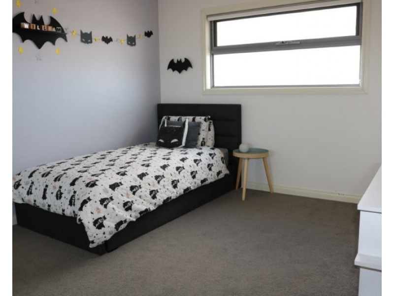 100A Second Avenue, Altona North VIC 3025