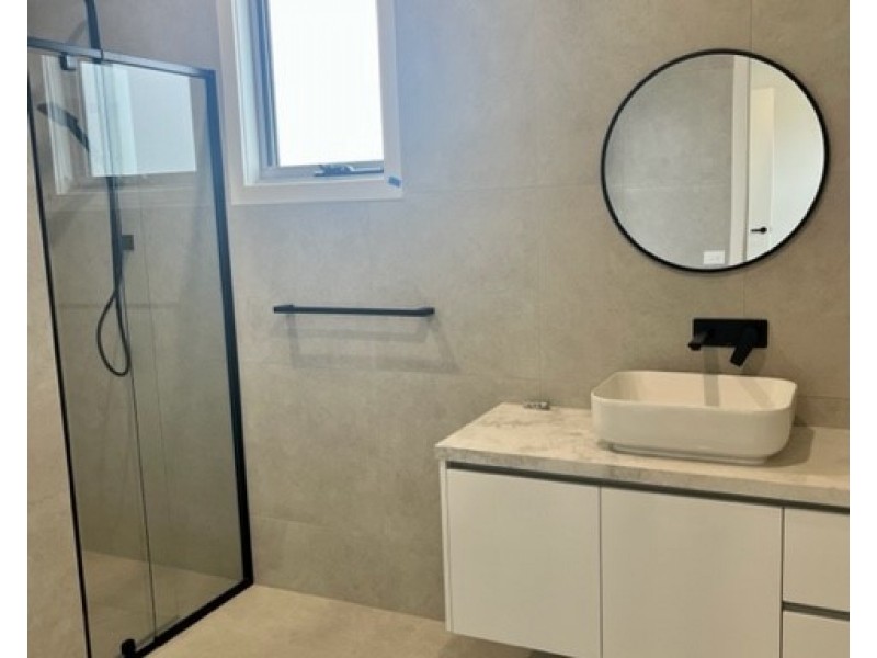 2/63 Rose Street, Altona VIC 3018