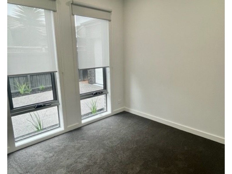 3/63 Rose Street, Altona VIC 3018