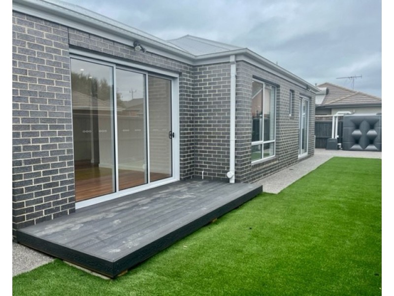 4/63 Rose Street, Altona VIC 3018