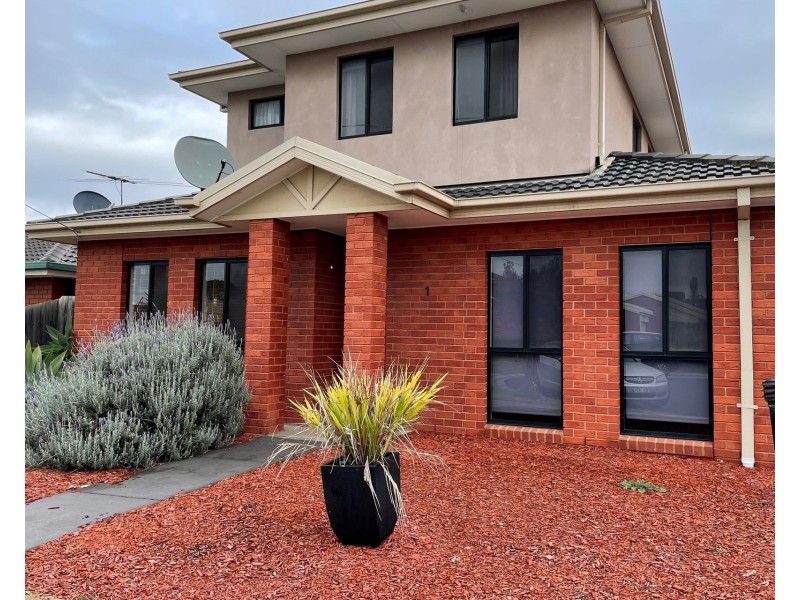 1/9-10 Birkett Court, Altona Meadows VIC 3028