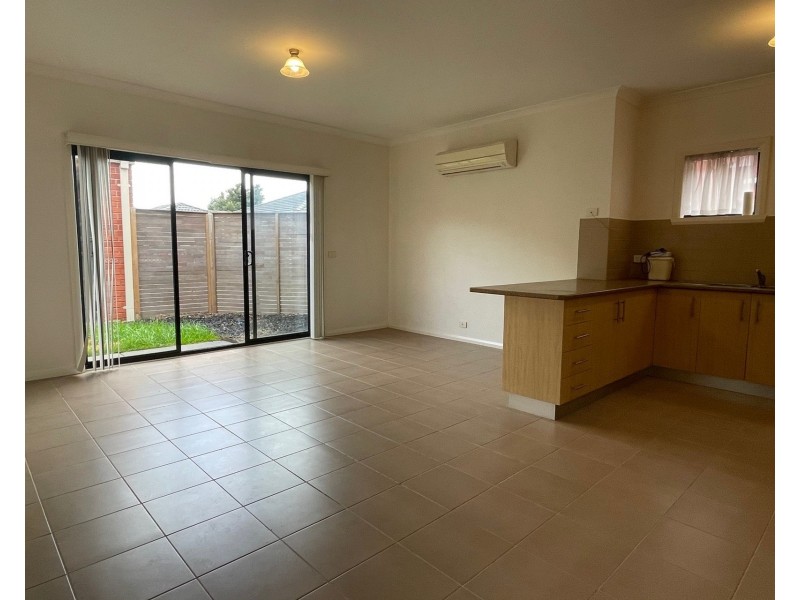 1/9-10 Birkett Court, Altona Meadows VIC 3028