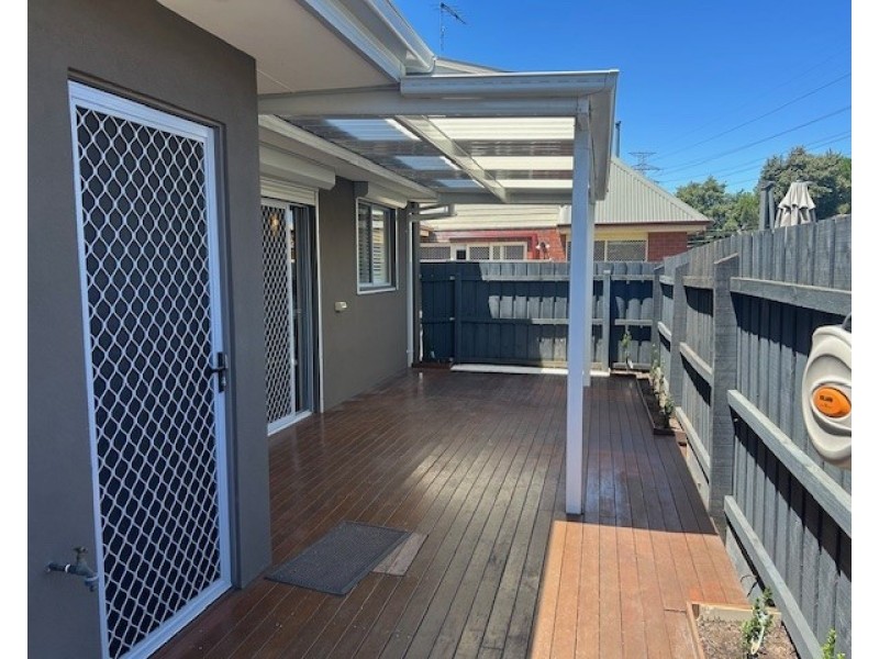 43 Primula Avenue, Brooklyn VIC 3012