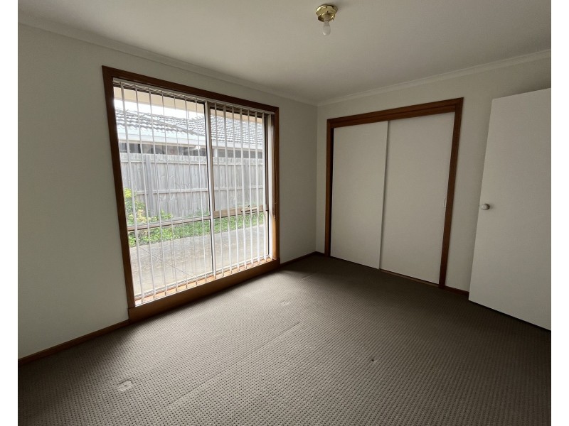 1/3 Balaclava Avenue, Altona Meadows VIC 3028
