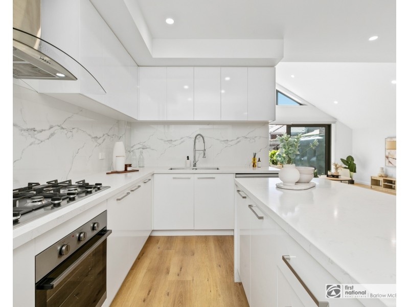 10 Mitchell Avenue, Altona North VIC 3025