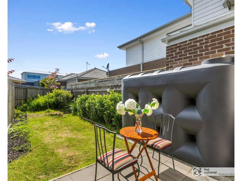 10 Mitchell Avenue, Altona North VIC 3025