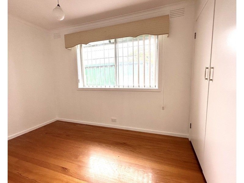 10 Waters Drive, Altona VIC 3018