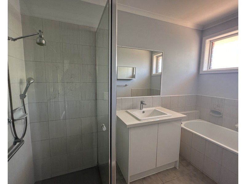 1/58 David Street, Altona VIC 3018