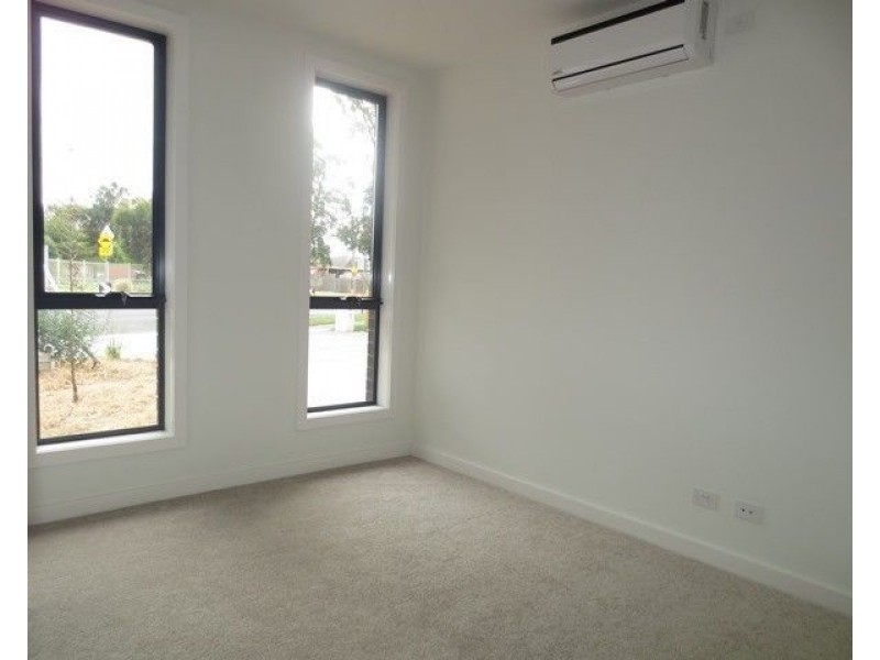 3/98 Blyth Street, Altona VIC 3018