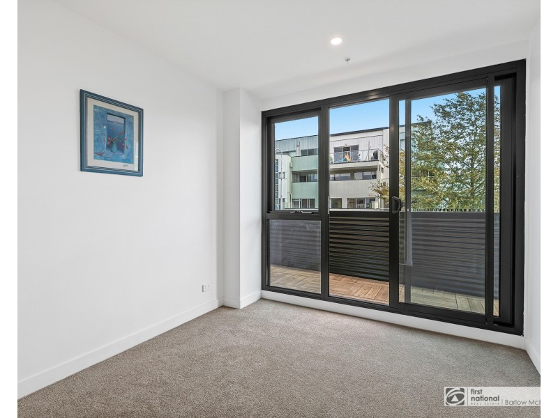 403/118 Pier Street, Altona VIC 3018