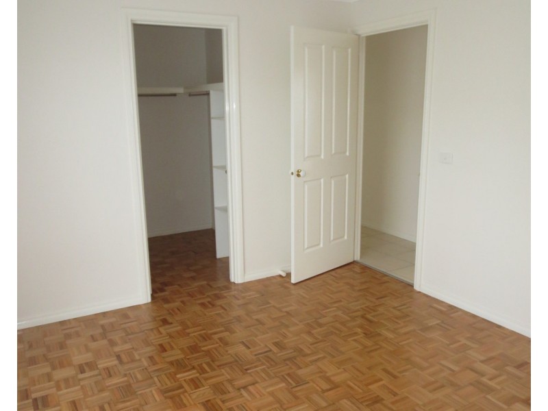 2/50 Victoria Street, Altona Meadows VIC 3028