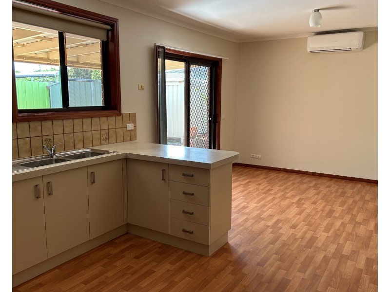 2/357 Queen Street, Altona Meadows VIC 3028