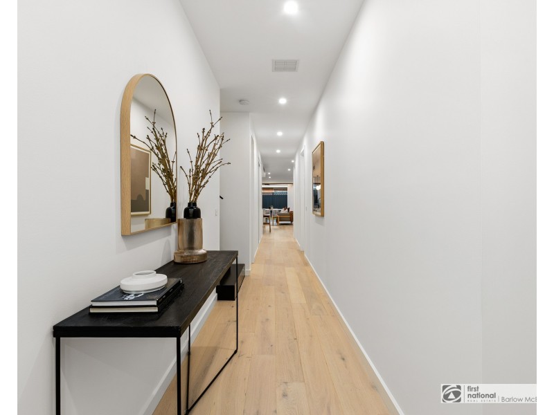 2 Cain Court, Altona VIC 3018