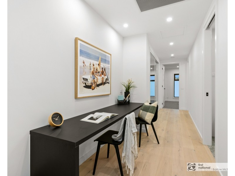 2 Cain Court, Altona VIC 3018