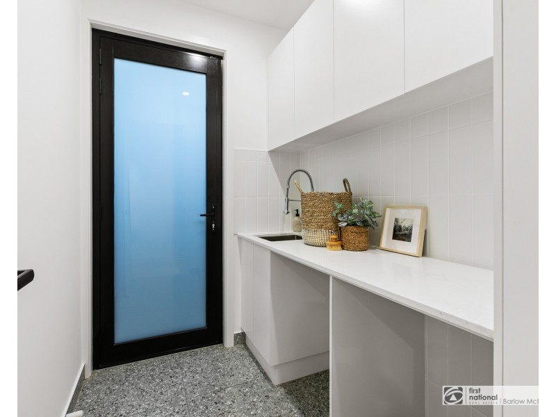 2 Cain Court, Altona VIC 3018