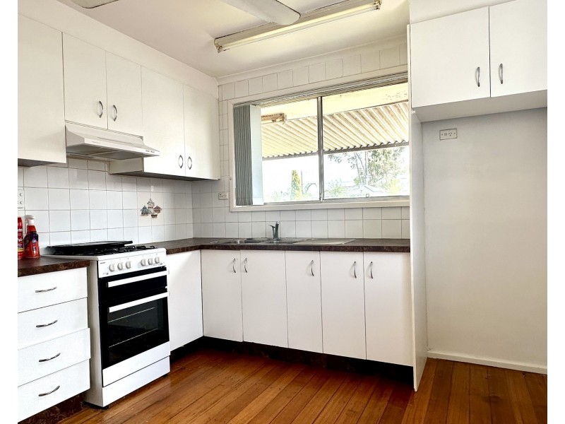 10 Kearney Avenue, Altona VIC 3018