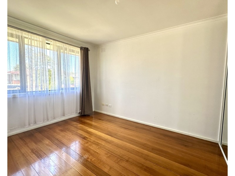 10 Kearney Avenue, Altona VIC 3018