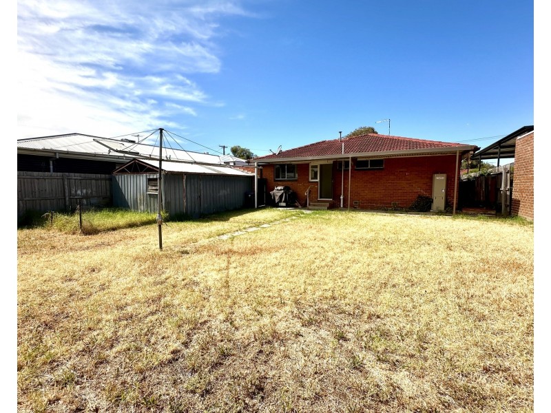 10 Kearney Avenue, Altona VIC 3018