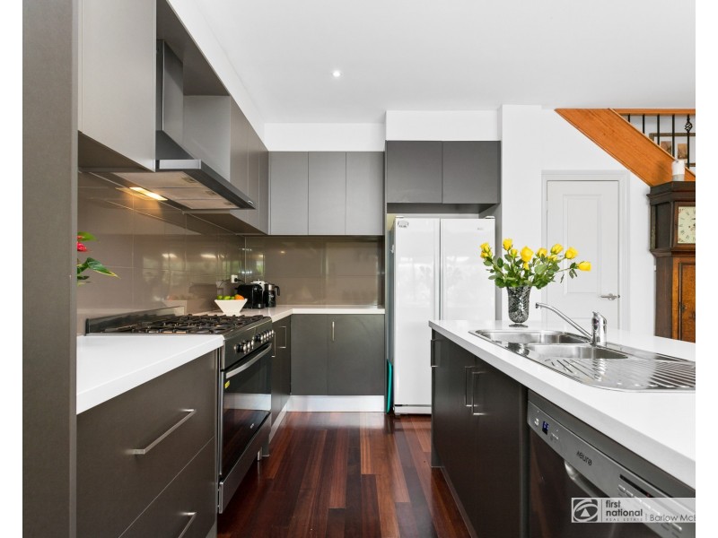 2/28 Emu Avenue, Altona VIC 3018