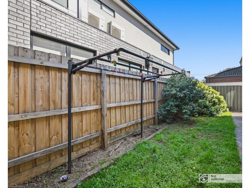 2/138 Queen Street, Altona VIC 3018