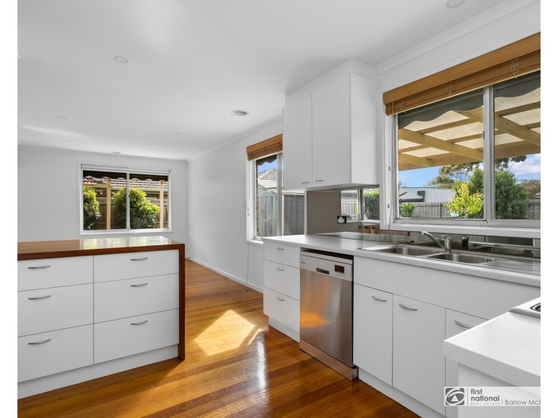 5 Warrenwood Avenue, Hoppers Crossing VIC 3029