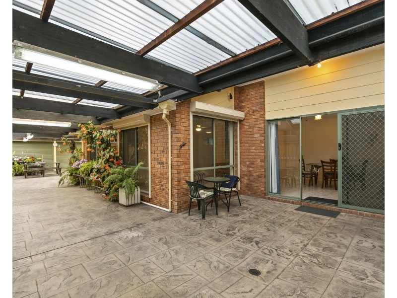 55 Central Avenue, Altona Meadows VIC 3028