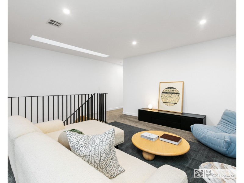 11 Linnet Street, Altona VIC 3018