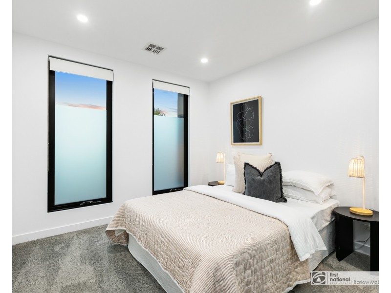 11 Linnet Street, Altona VIC 3018