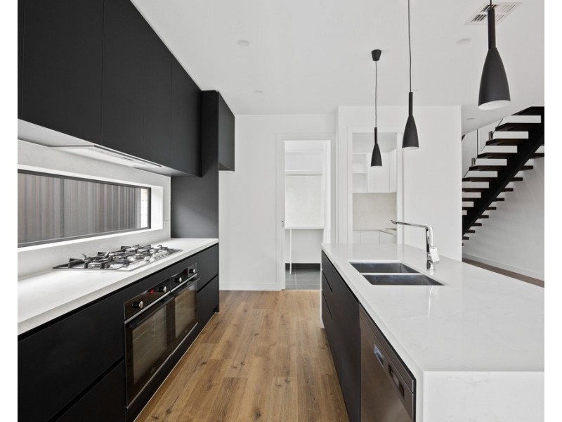 4 Cain Court, Altona VIC 3018
