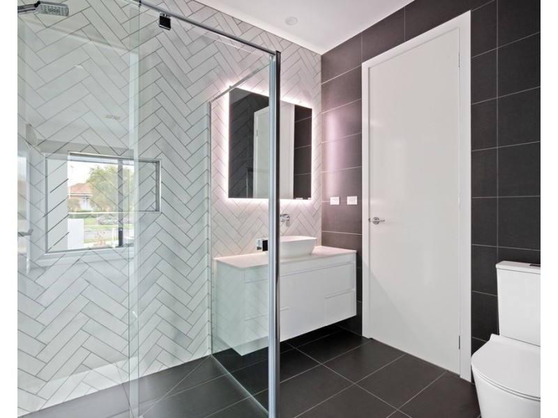 4 Cain Court, Altona VIC 3018