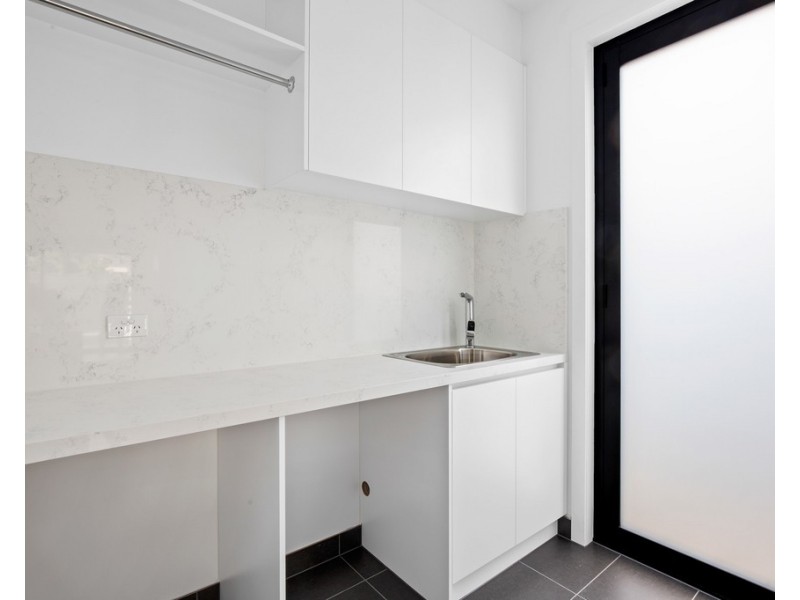 4 Cain Court, Altona VIC 3018