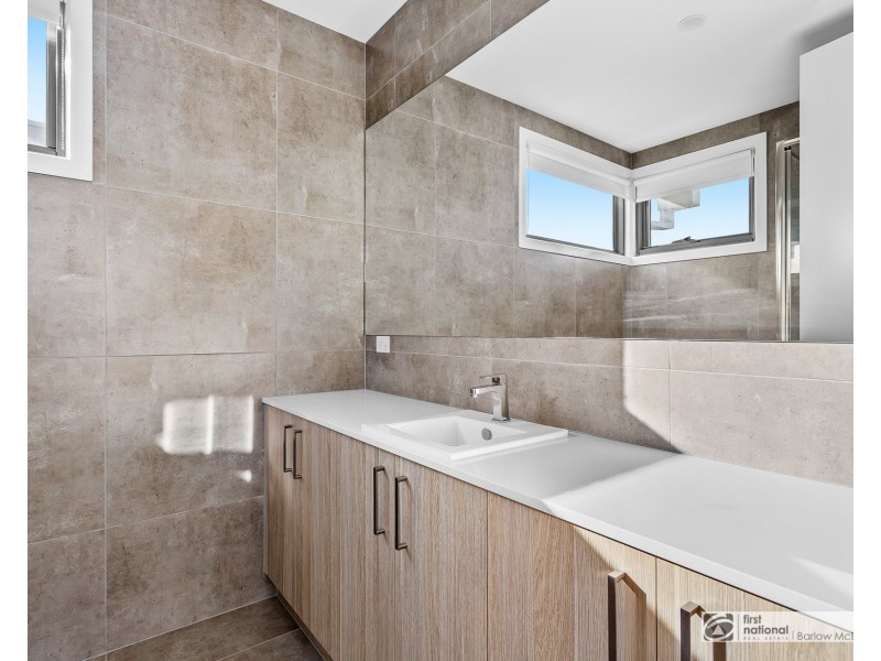 4/182 Queen Street, Altona VIC 3018