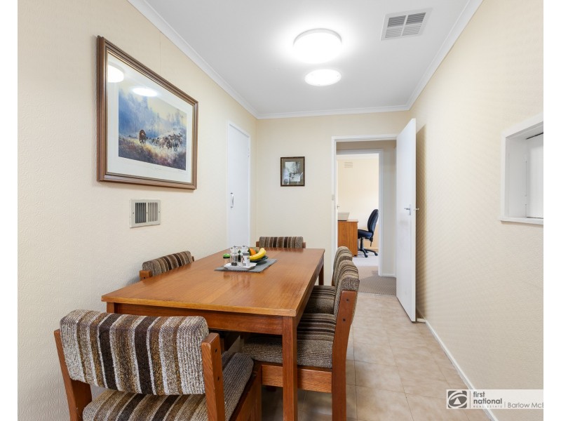 5 Campbell Court, Altona VIC 3018