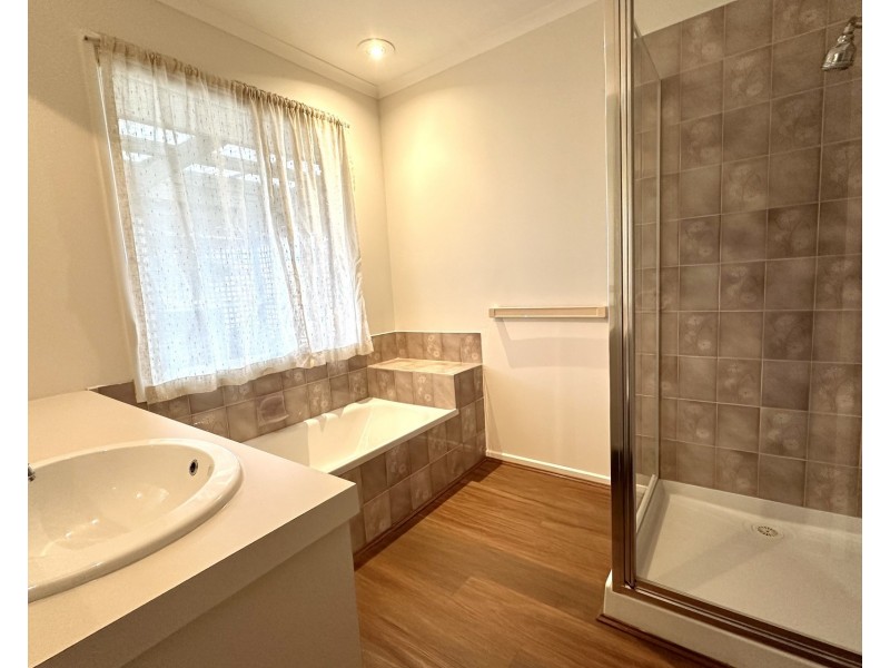 7 Green Court, Altona VIC 3018