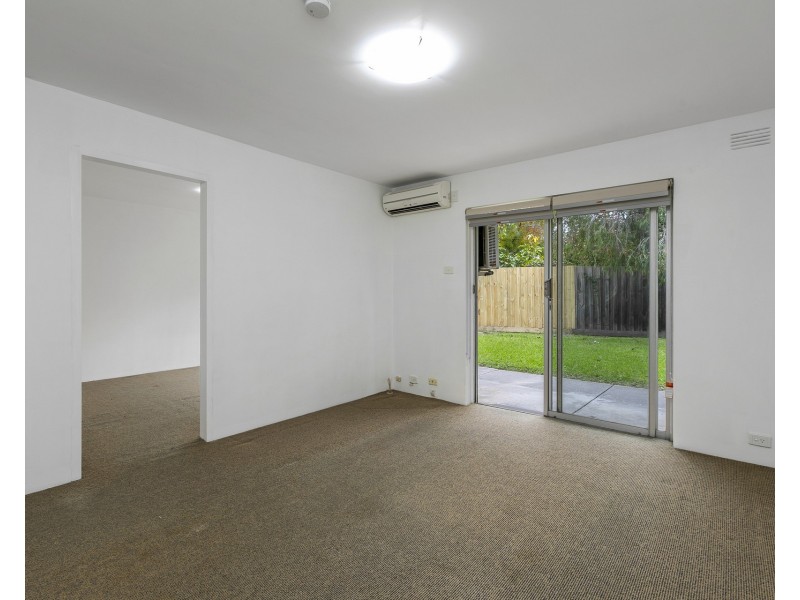1/3 Robin Street, Altona VIC 3018