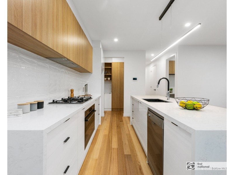 6b Keeshan Court, Altona VIC 3018