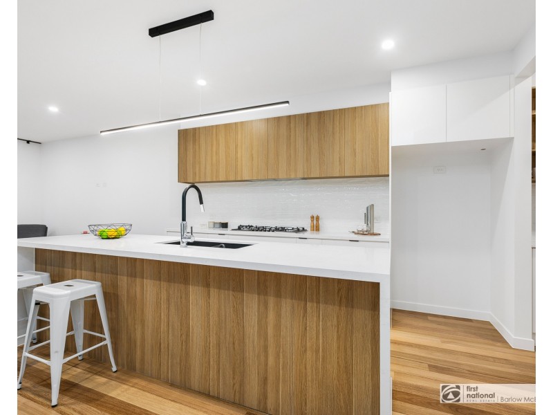 6b Keeshan Court, Altona VIC 3018