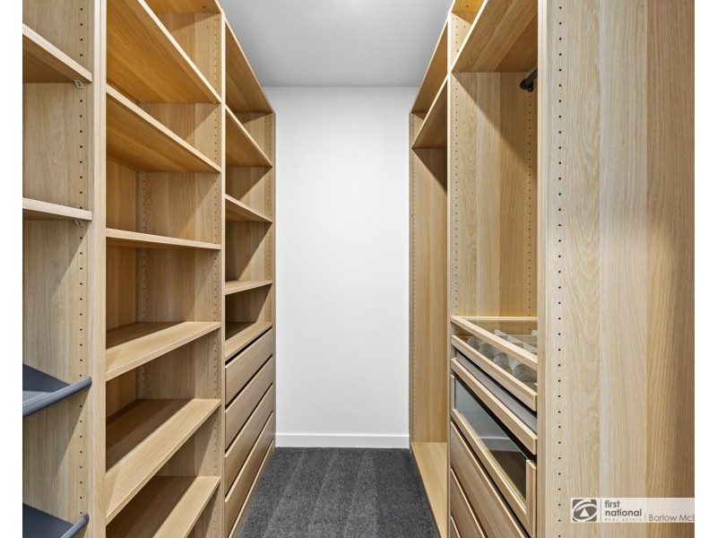 6b Keeshan Court, Altona VIC 3018