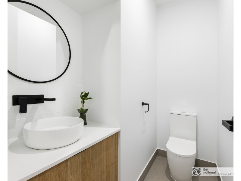 6b Keeshan Court, Altona VIC 3018