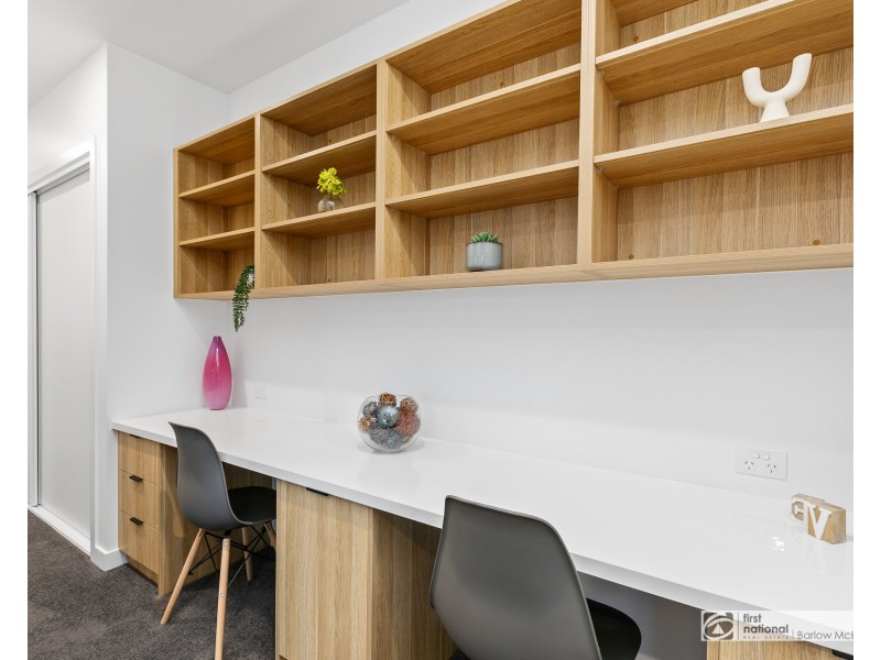 6b Keeshan Court, Altona VIC 3018