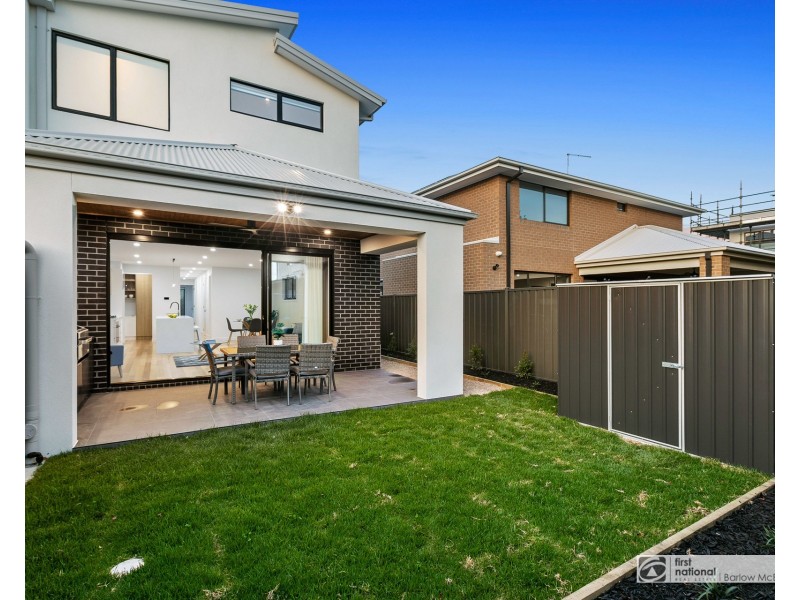 6b Keeshan Court, Altona VIC 3018